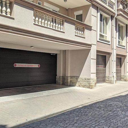 Lux 2 Central Apartment With Garage 플로브디프 외부 사진